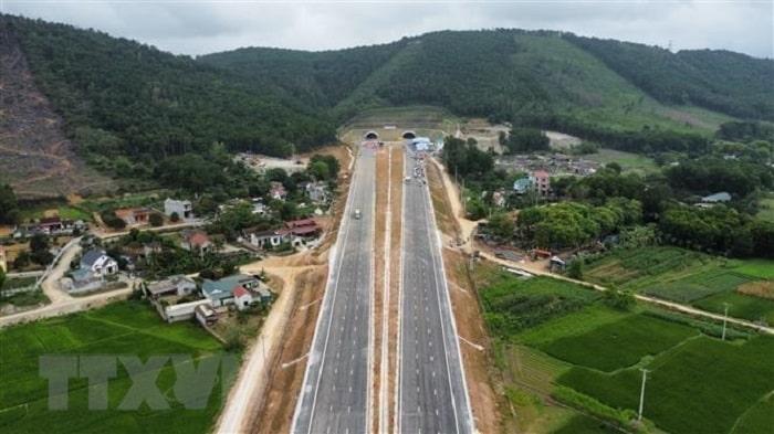 Cao toc Mai Son Quoc lo 45 min - Thủ tướng chỉ đạo khẩn trương xây dựng quy chuẩn về đường bộ cao tốc