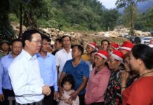 Chủ tịch nước thăm các gia đình bị thiệt hại do lũ quét ở Lào Cai