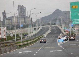 Thủ tướng chỉ đạo khẩn trương xây dựng quy chuẩn về đường bộ cao tốc