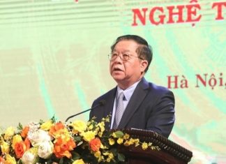 Không ngừng đổi mới, nâng cao chất lượng, hiệu quả công tác lý luận, phê bình văn học, nghệ thuật Không ngừng đổi mới, nâng cao chất lượng, hiệu quả công tác lý luận, phê bình văn học, nghệ thuật