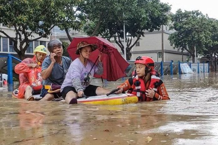 Nhiều khu vực của Trung Quốc tiếp tục hứng chịu mưa lớn sau bão Haikui Nhiều khu vực của Trung Quốc tiếp tục hứng chịu mưa lớn sau bão Haikui