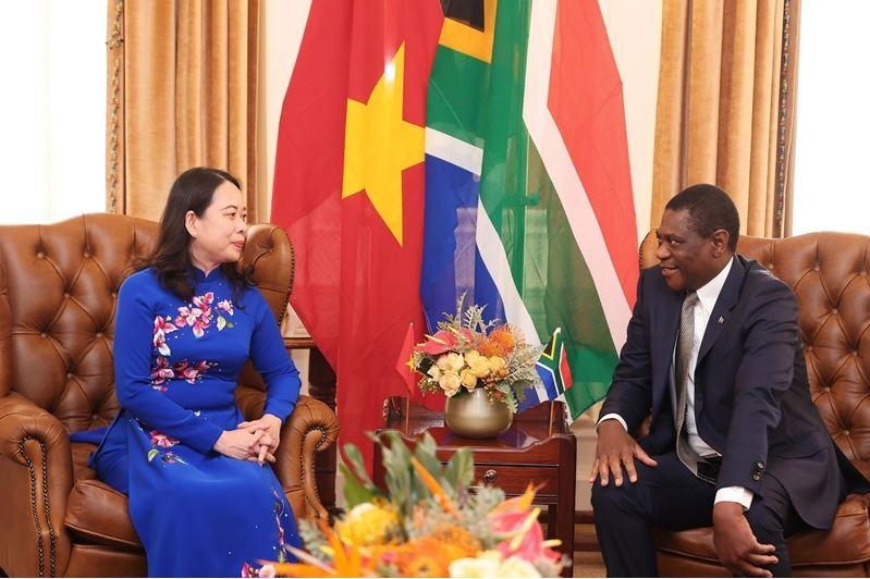 Pho Chu tich nuoc Vo Thi Anh Xuan 3 min - Việt Nam và Nam Phi đã trở thành đối tác quan trọng của nhau tại châu Phi và Đông Nam Á