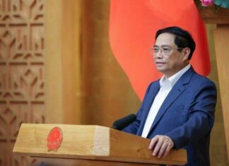 Thủ tướng: Phấn đấu GDP cả năm tăng 6% Thủ tướng: Phấn đấu GDP cả năm tăng 6%