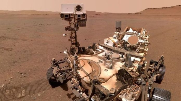 Lần đầu tiên, tàu thăm dò của NASA tạo ra oxy để thở trên sao Hỏa Lần đầu tiên, tàu thăm dò của NASA tạo ra oxy để thở trên sao Hỏa
