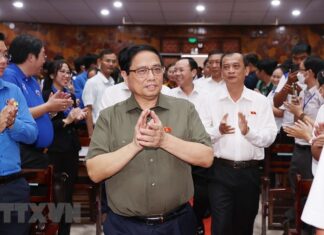 Thủ tướng Phạm Minh Chính tiếp xúc cử tri Cần Thơ
