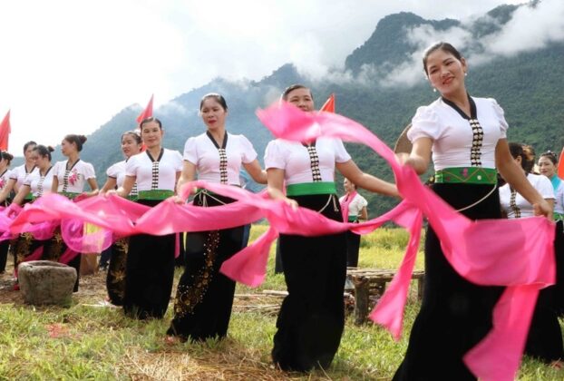 10 min 8 622x420 - Lên Lai Châu xem Lễ hội Kin lẩu khẩu mẩu của người Thái