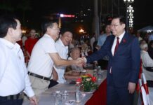 Chủ tịch Quốc hội Vương Đình Huệ dự Lễ kỷ niệm 60 năm thành lập thành phố Vin