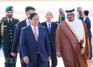 Lễ đón Thủ tướng Phạm Minh Chính tại thành phố Riyadh