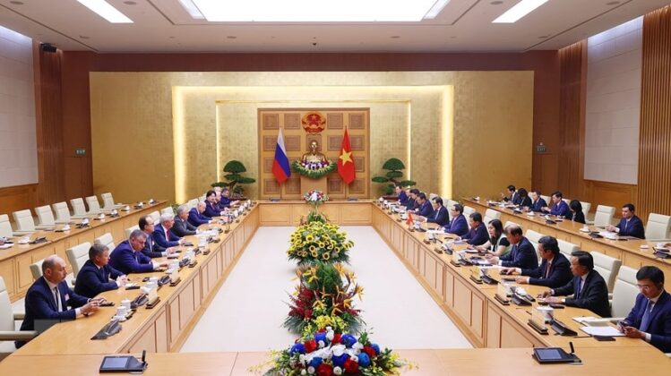 4 min 34 749x420 - Thủ tướng Phạm Minh Chính hội kiến Chủ tịch Duma Quốc gia Nga Volodin