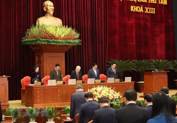 6 min 2 605x420 - Tổng Bí thư Nguyễn Phú Trọng phát biểu khai mạc Hội nghị Trung ương 8