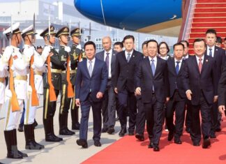 Lễ đón Chủ tịch nước Võ Văn Thưởng tại Sân bay Bắc Kinh