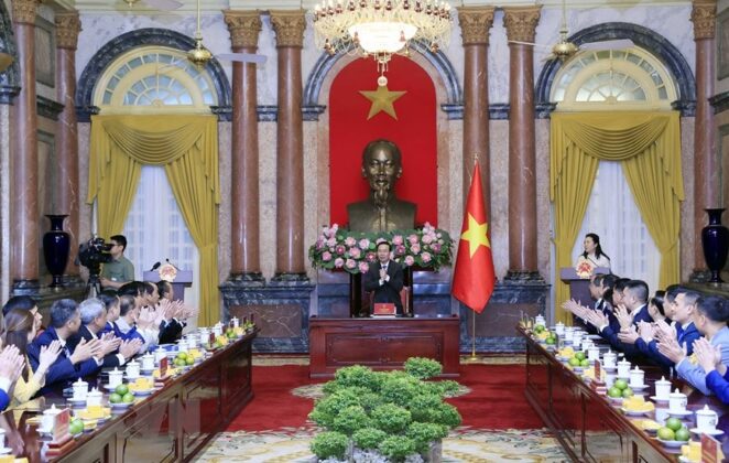 Chủ tịch nước V&otilde; Văn Thưởng gặp mặt đo&agrave;n đại biểu Tổng Hội N&ocirc;ng nghiệp v&agrave; Ph&aacute;t triển N&ocirc;ng th&ocirc;n Việt Nam.