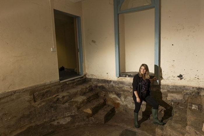 Alana Wright tu Nationa Trus min - Các nhà khảo cổ Anh tìm thấy bồn tắm lạnh hiếm có