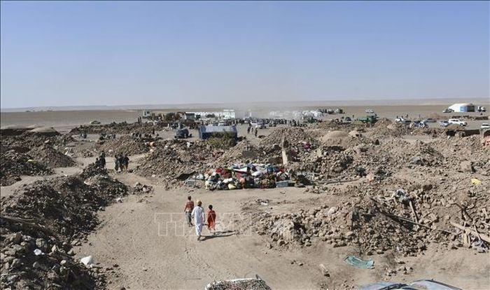 Canh do nat sau tran dong dat tai tinh Herat min - Liên tiếp động đất mạnh ở Afghanistan khiến nhiều người bị thương