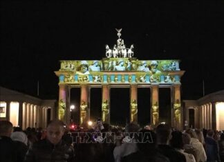 Tưng bừng Lễ hội ánh sáng Berlin 2023 tại Đức Tưng bừng Lễ hội ánh sáng Berlin 2023 tại Đức