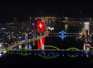 'Dòng sông ánh sáng' sẽ là cú hích cho du lịch Đà Nẵng!
