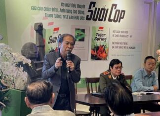 Ra mắt tiểu thuyết chiến tranh ‘Suối Cọp’ Ra mắt tiểu thuyết chiến tranh “Suối Cọp”