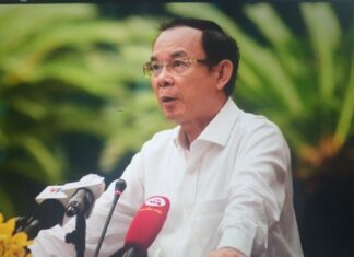 Đảng bộ TP Hồ Chí Minh bàn giải pháp phát triển kinh tế, xã hội
