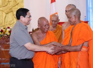 Thủ tướng Phạm Minh Chính chúc mừng đồng bào Khmer nhân Lễ Sene Dolta