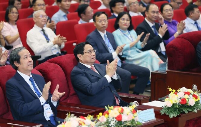 1 2 min 665x420 - Thủ tướng dự Lễ Khai khóa của Đại học Quốc gia Thành phố Hồ Chí Minh