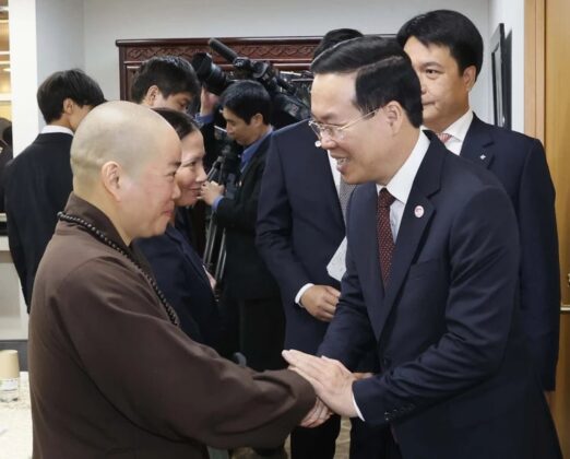 12 min 12 522x420 - Chủ tịch nước Võ Văn Thưởng thăm Đại sứ quán Việt Nam tại Nhật Bản