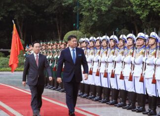 Chủ tịch nước chủ trì lễ đón và hội đàm với Tổng thống Mông Cổ