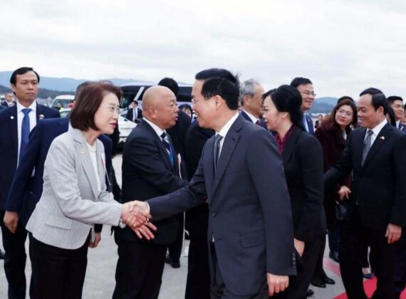 3 min 54 570x420 - Chủ tịch nước và Phu nhân kết thúc tốt đẹp chuyến thăm chính thức Nhật Bản