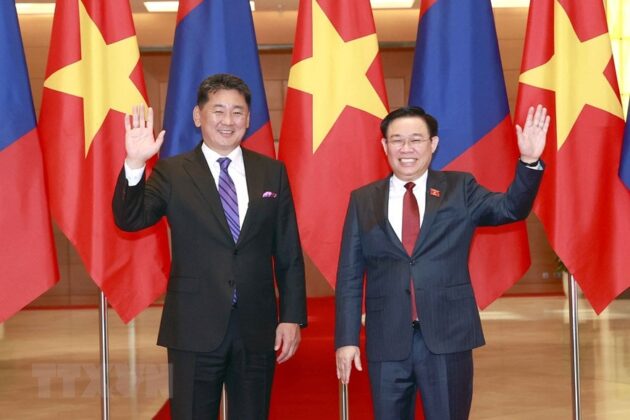 3 min 7 630x420 - Chủ tịch Quốc hội Vương Đình Huệ hội kiến Tổng thống Mông Cổ