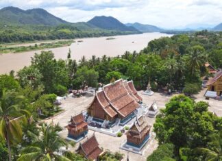 Wat Xiengthong - biểu tượng kiến trúc văn hóa chùa cổ của Lào