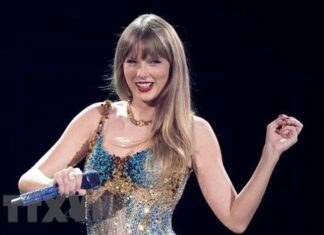 Album phiên bản thu âm lại của Taylor Swift ra mắt ấn tượng Album phiên bản thu âm lại của Taylor Swift ra mắt ấn tượng