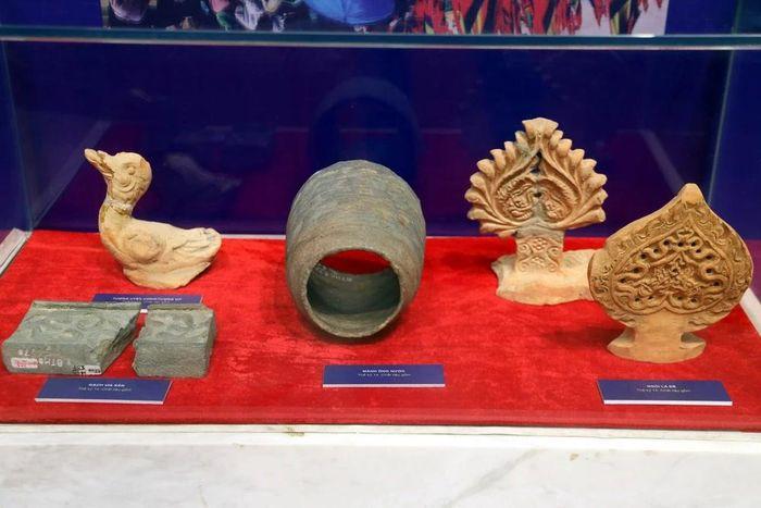 Do gom thoi nha Tran - Giới thiệu văn hóa nhà Trần và Phật giáo Yên Tử tại Bảo tàng Quảng Ninh