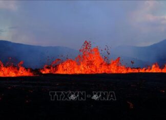 Iceland: Nguy cơ cả thị trấn Grindavik bị tàn phá do núi lửa phun trào
