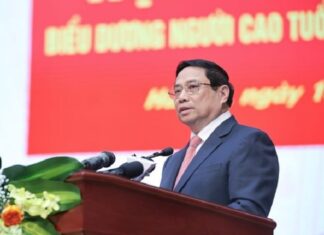 Thủ tướng: Người cao tuổi là nguồn lực vô giá với nhiều kinh nghiệm sống và nguồn tri thức vô tận Thủ tướng: Người cao tuổi là nguồn lực vô giá với nhiều kinh nghiệm sống và nguồn tri thức vô tận