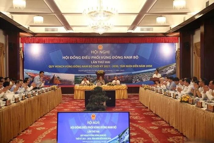Toan canh hoi nghi min - Thủ tướng Phạm Minh Chính chủ trì Hội nghị điều phối vùng Đông Nam Bộ