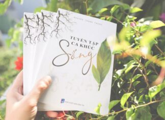 Nhạc sĩ Nguyễn Thành Trung ra mắt sách làm của để dành cho con Nhạc sĩ Nguyễn Thành Trung ra mắt sách làm của để dành cho con