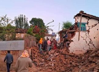 Động đất ở Nepal: Ít nhất 157 người chết, thương vong tiếp tục gia tăng; Thủ tướng Ấn Độ gửi thông điệp