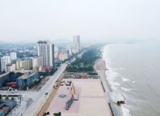 Kinh tế biển sẽ chiếm tỷ trọng lớn trong cơ cấu kinh tế Nghệ An Kinh tế biển sẽ chiếm tỷ trọng lớn trong cơ cấu kinh tế Nghệ An