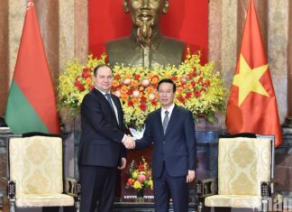 Chủ tịch nước Võ Văn Thưởng tiếp Thủ tướng Cộng hòa Belarus Roman Golovchenko