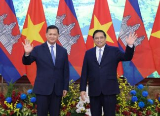 Thủ tướng Phạm Minh Chính chủ trì lễ đón và hội đàm với Thủ tướng Campuchia