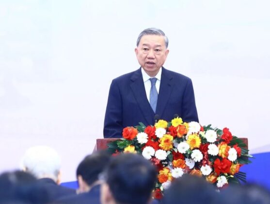 10 min 17 557x420 - Tổng Bí thư Nguyễn Phú Trọng dự Hội nghị Ngoại giao lần thứ 32