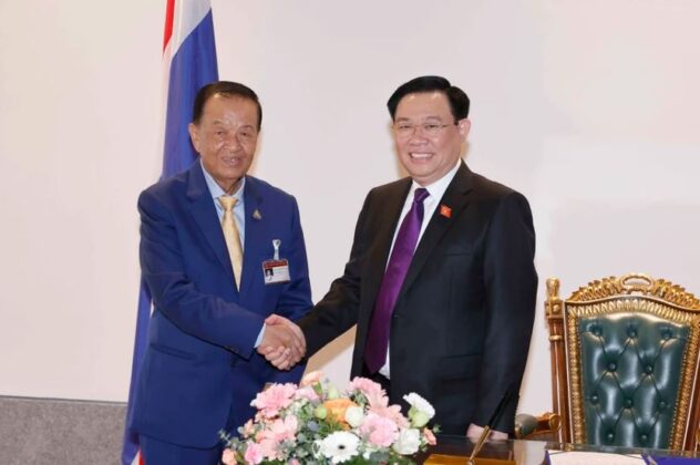 11 min 3 632x420 - Chủ tịch Quốc hội Thái Lan đón, hội đàm với Chủ tịch Quốc hội Vương Đình Huệ