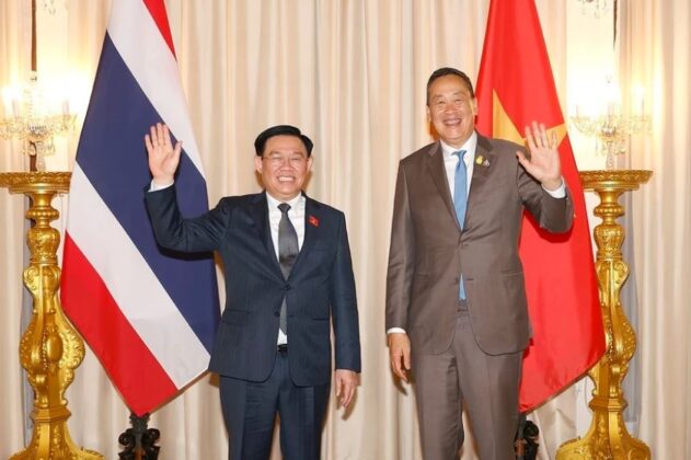 2 min 29 631x420 - Chủ tịch Quốc hội Vương Đình Huệ hội kiến Thủ tướng Vương quốc Thái Lan