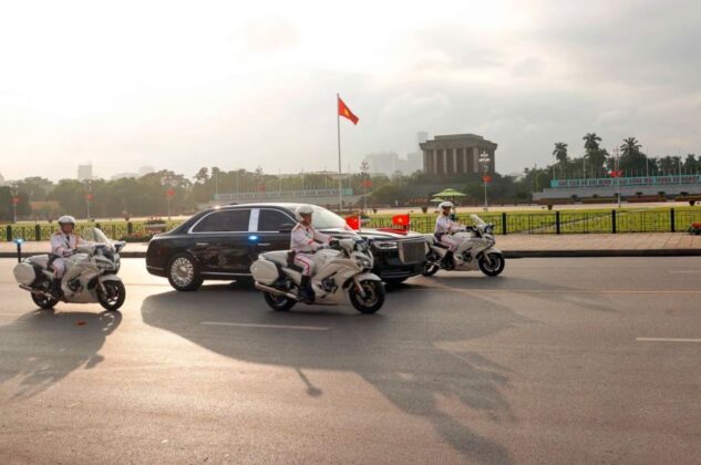 2 min 42 633x420 - Lễ đón Tổng Bí thư, Chủ tịch nước Trung Quốc thăm cấp Nhà nước tới Việt Nam