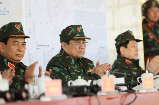 2 min 73 631x420 - Thủ tướng Phạm Minh Chính chỉ đạo diễn tập của Quân đoàn 12