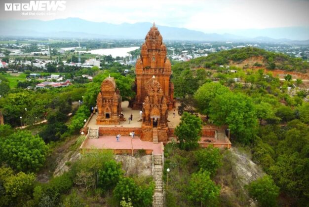 3 min 34 626x420 - Tháp Po Klong Garai, nghệ thuật kiến trúc đỉnh cao của người Chăm Ninh Thuận