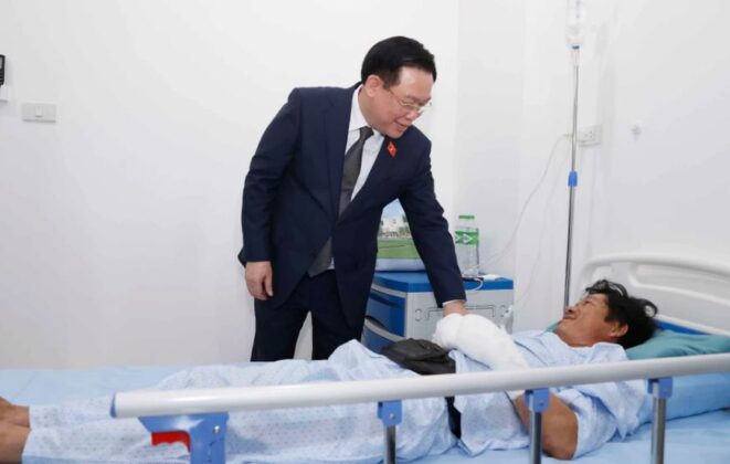 4 min 19 661x420 - Chủ tịch Quốc hội Vương Đình Huệ đến thăm Bệnh viện Quốc tế La Vie tại Vientiane