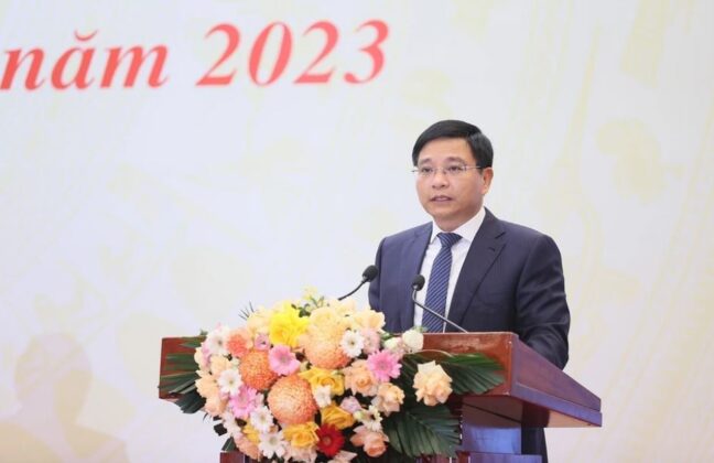 4 min 83 648x420 - Thủ tướng chủ trì hội nghị triển khai kế hoạch năm 2024 ngành Giao thông Vận tải