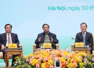 Thủ tướng Chính phủ Phạm Minh Chính đối thoại với nông dân năm 2023