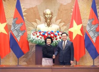 Chủ tịch Quốc hội Vương Đình Huệ đón, hội đàm với Chủ tịch Quốc hội Campuchia Chủ tịch Quốc hội Vương Đình Huệ đón, hội đàm với Chủ tịch Quốc hội Campuchia
