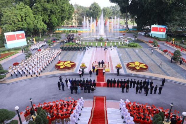 5 min 42 631x420 - Lễ đón Tổng Bí thư, Chủ tịch nước Trung Quốc thăm cấp Nhà nước tới Việt Nam